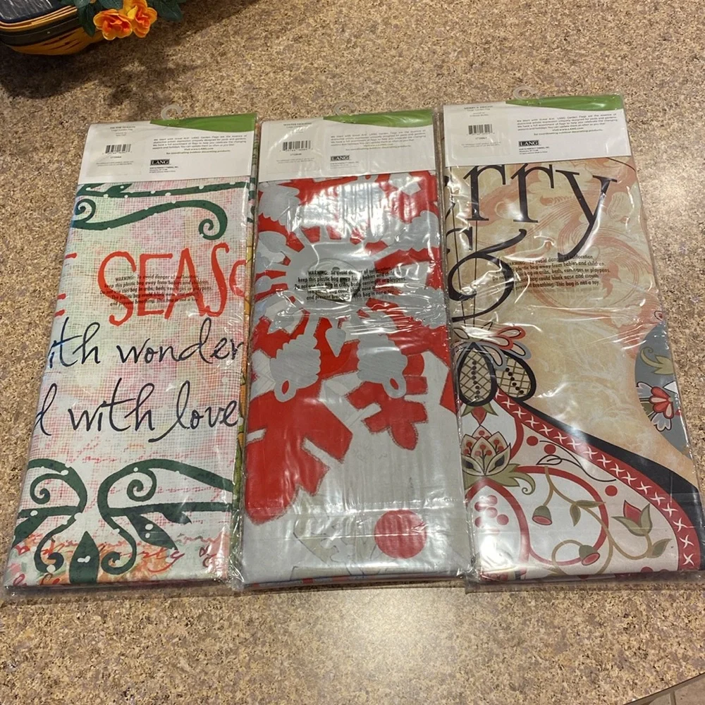 3 NIP Lang Christmas Holiday Garden Flags Premium 28” x 40” Noel Merry & Bright - Picture 9 of 11